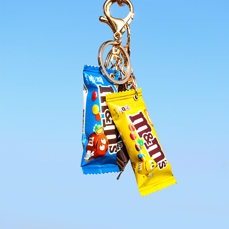 M&M's！Blue Yellow and Brown Fu - đánh giá và giá Yellow Food Snacks